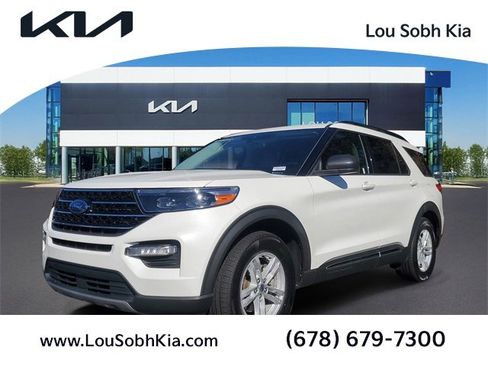 Used 2021 Ford Explorer XLT w/ Equipment Group 202A image 1