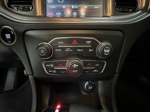 Used 2023 Dodge Charger SXT w/ Blacktop Package AWD/4WD image 30