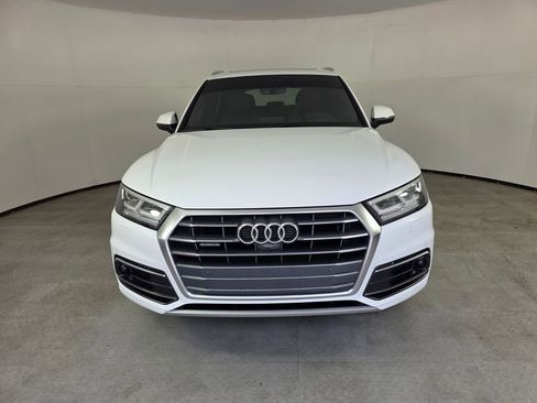 Used 2018 Audi Q5 Prestige w/ Prestige Package AWD/4WD image 2
