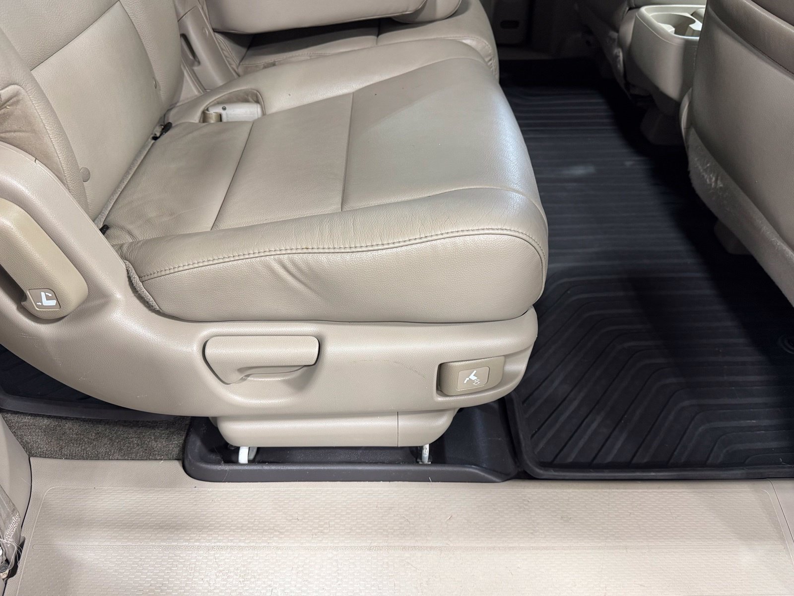 Used 2014 Honda Odyssey Touring image 51