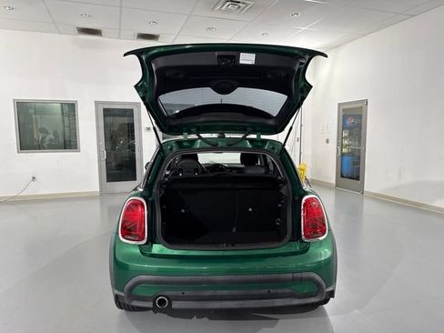 Used 2022 MINI Cooper 2-Door Hardtop FWD image 10