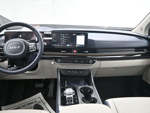 New 2026 Kia Carnival SX Prestige FWD image 34