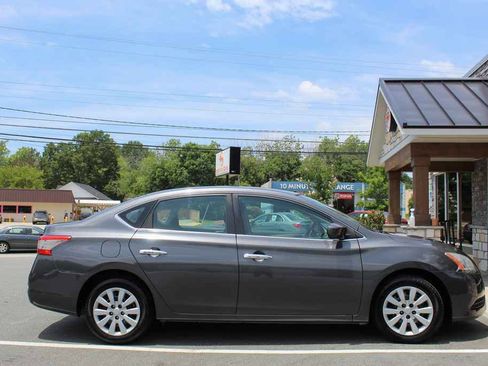 Used 2013 Nissan Sentra S FWD image 4