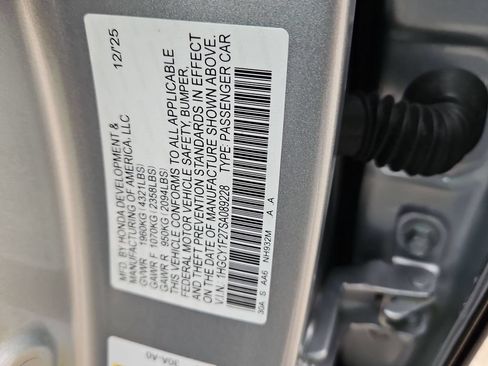 Used 2025 Honda Accord LX image 36