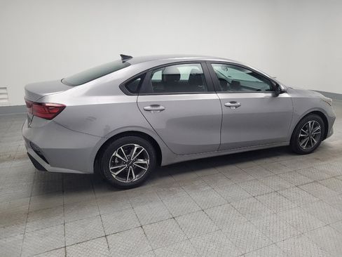 Used 2024 Kia Forte LXS FWD image 10
