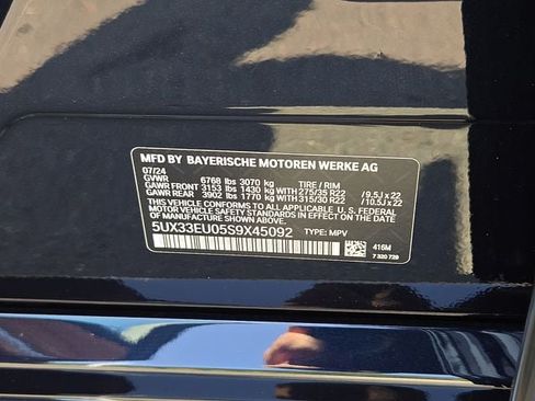 Used 2025 BMW X5 M60i AWD/4WD image 27