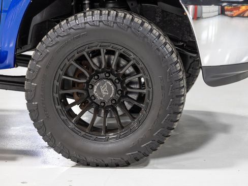Used 2015 RAM 2500 Tradesman w/ Chrome Appearance Group AWD/4WD image 26
