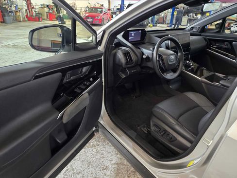 Used 2024 Toyota bZ4X AWD w/ Weather Package image 19
