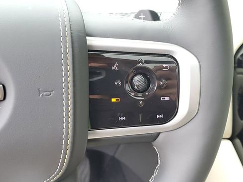 New 2025 Nissan Armada Platinum Reserve AWD/4WD image 11