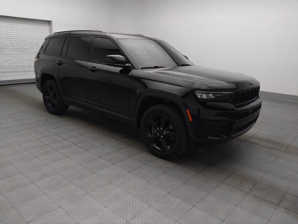 Used 2023 Jeep Grand Cherokee L Laredo RWD image 11