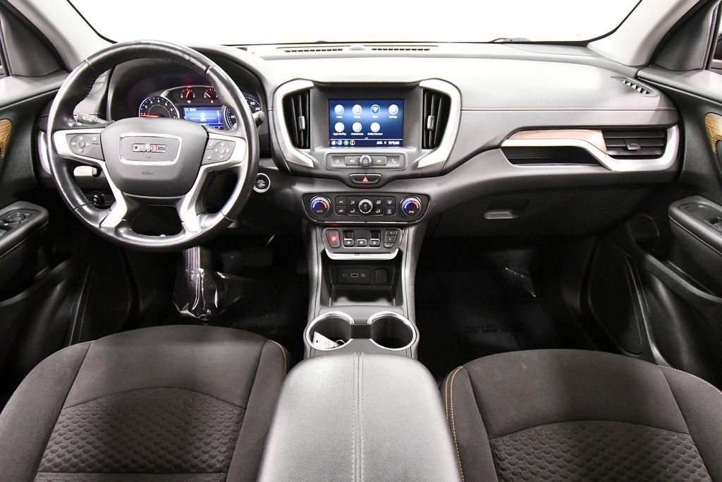Used 2020 GMC Terrain SLE w/ Driver Convenience Package AWD/4WD image 3