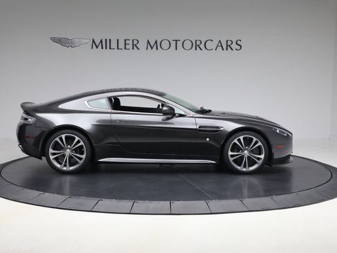 Used 2011 Aston Martin V12 Vantage Coupe image 9