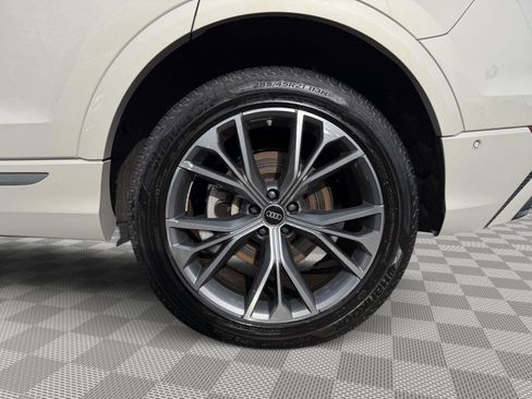 Used 2023 Audi Q8 Premium Plus w/ Premium Plus Package image 8