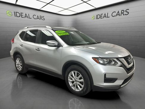 Used 2017 Nissan Rogue SV FWD image 7