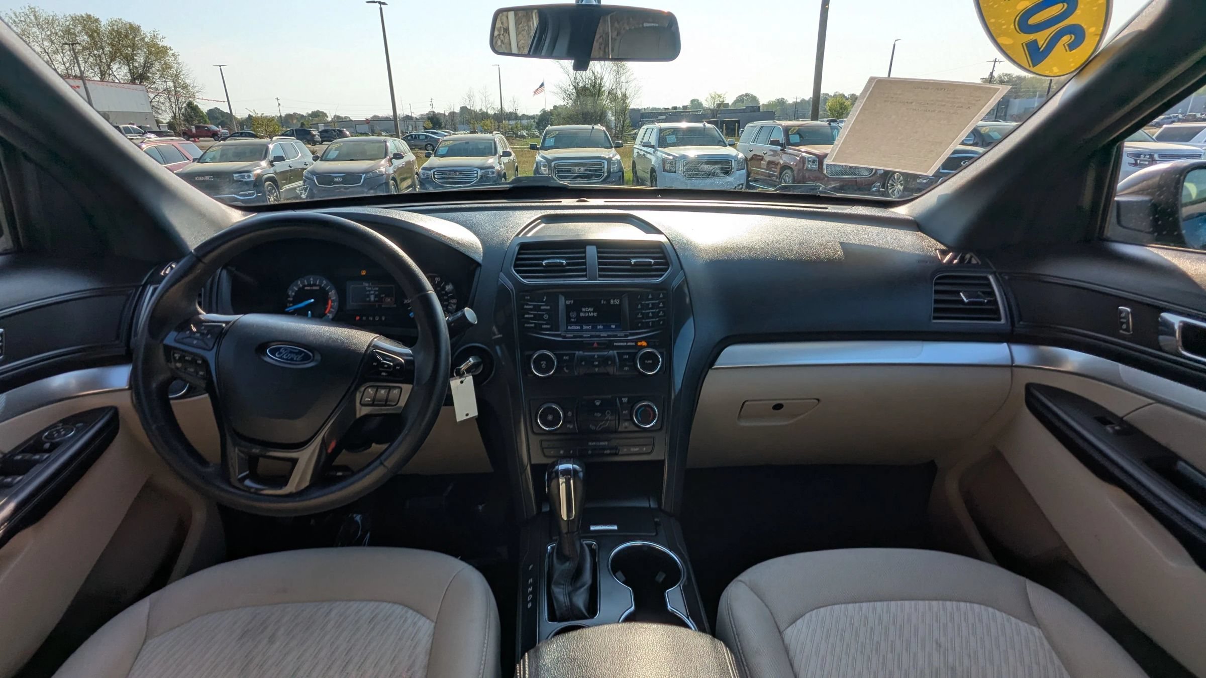 Used 2018 Ford Explorer FWD image 13