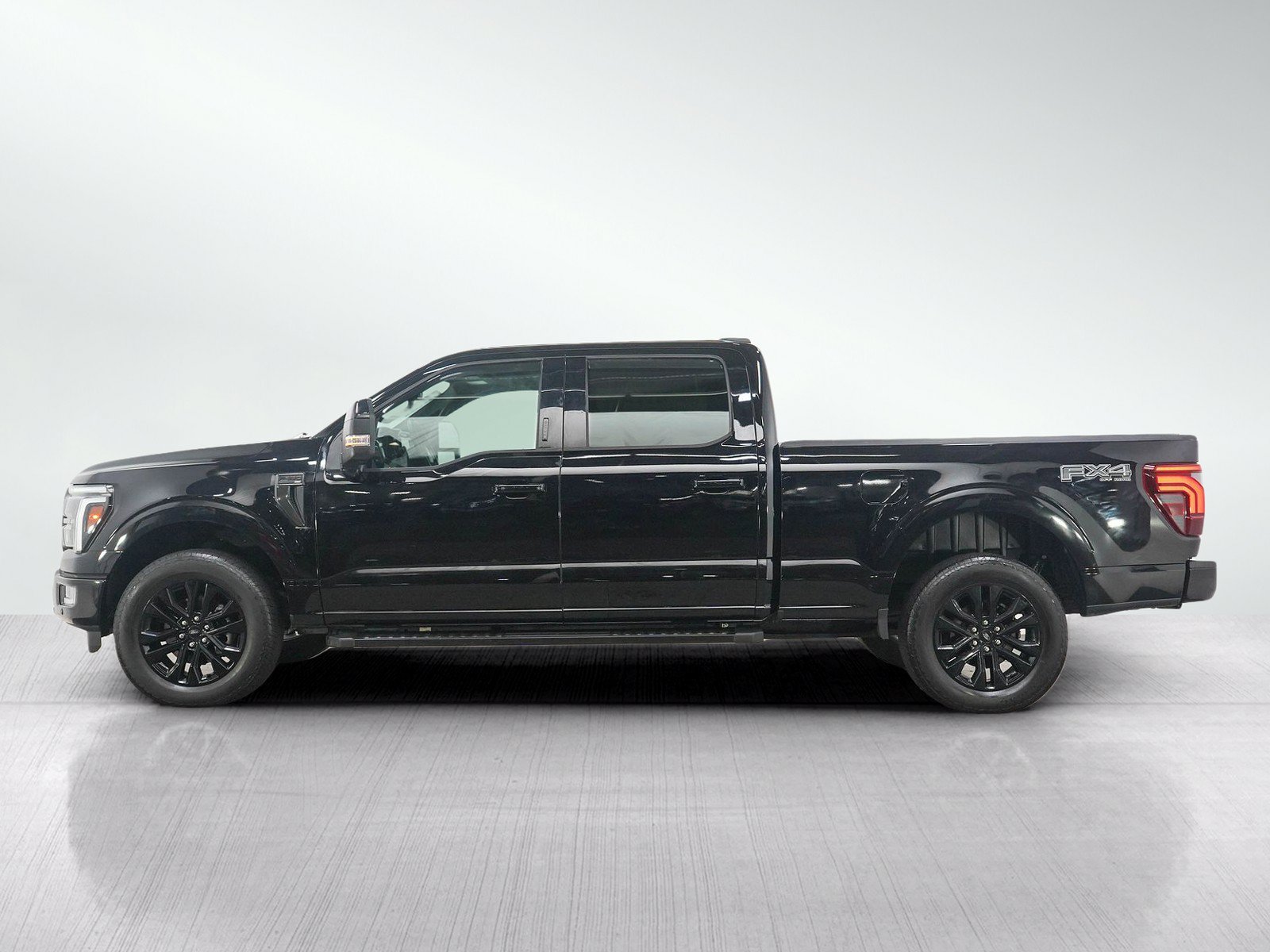 Used 2024 Ford F150 Lariat w/ Bed Utility Package AWD/4WD image 3