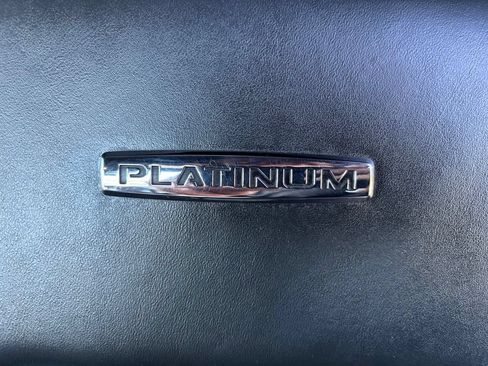 Used 2018 Ford F150 Platinum w/ Equipment Group 701A Luxury AWD/4WD image 45