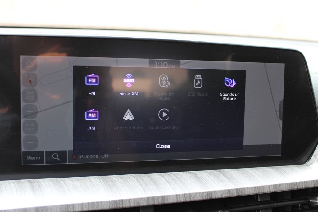 Used 2024 Kia Telluride EX w/ EX Captain's Chair Package AWD/4WD image 21