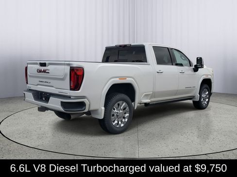 Used 2021 GMC Sierra 2500 Denali w/ Denali Ultimate Package image 3