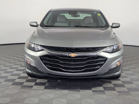 Used 2024 Chevrolet Malibu LT FWD image 3