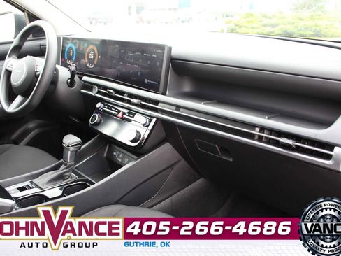 Used 2026 Hyundai Tucson SEL FWD image 16