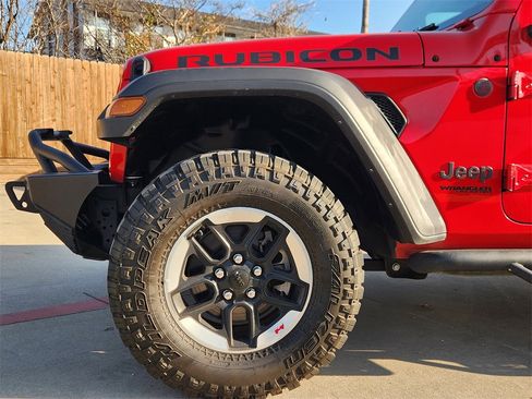 Used 2022 Jeep Wrangler Unlimited Rubicon w/ LED Lighting Group image 7