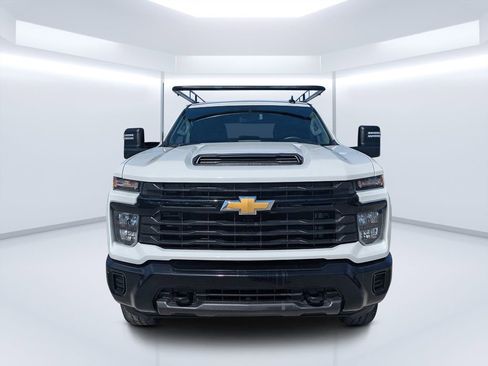 Used 2024 Chevrolet Silverado 2500 W/T w/ WT Convenience Package AWD/4WD image 8