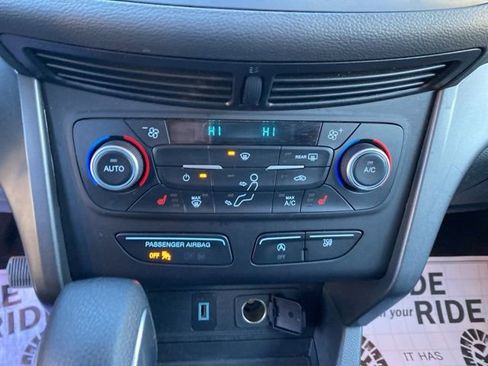 Used 2018 Ford Escape SE image 29