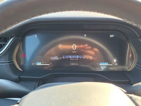 Used 2023 Jeep Grand Cherokee L Laredo image 41