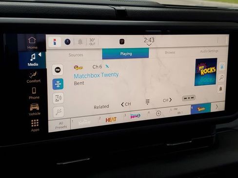 New 2026 Jeep Gladiator Sport image 9