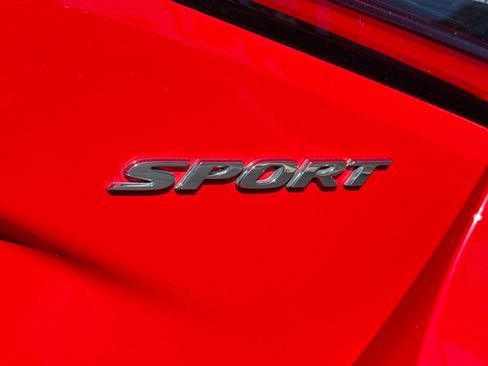 Used 2023 Honda Civic Sport image 10
