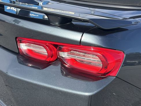 Used 2020 Chevrolet Camaro LT image 23