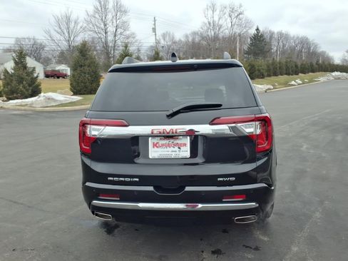 Used 2023 GMC Acadia Denali w/ Denali Ultimate Package AWD/4WD image 4