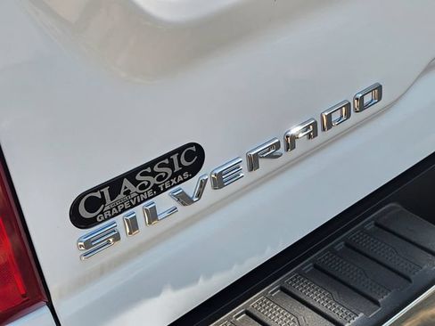 New 2026 Chevrolet Silverado 3500 W/T w/ WT/CX Safety Package AWD/4WD image 9