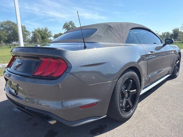 Used 2018 Ford Mustang Premium RWD image 9