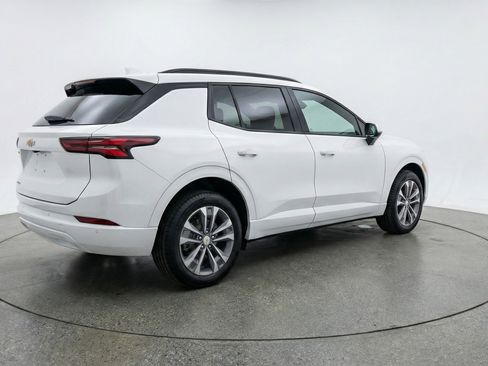 Used 2025 Chevrolet Equinox LT image 9