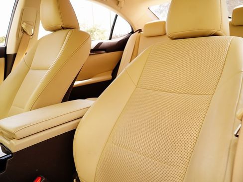 Used 2017 Lexus ES 350 image 14