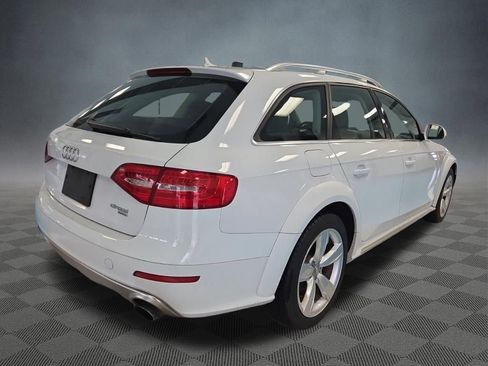 Used 2014 Audi A4 Premium w/ Lighting Package image 2