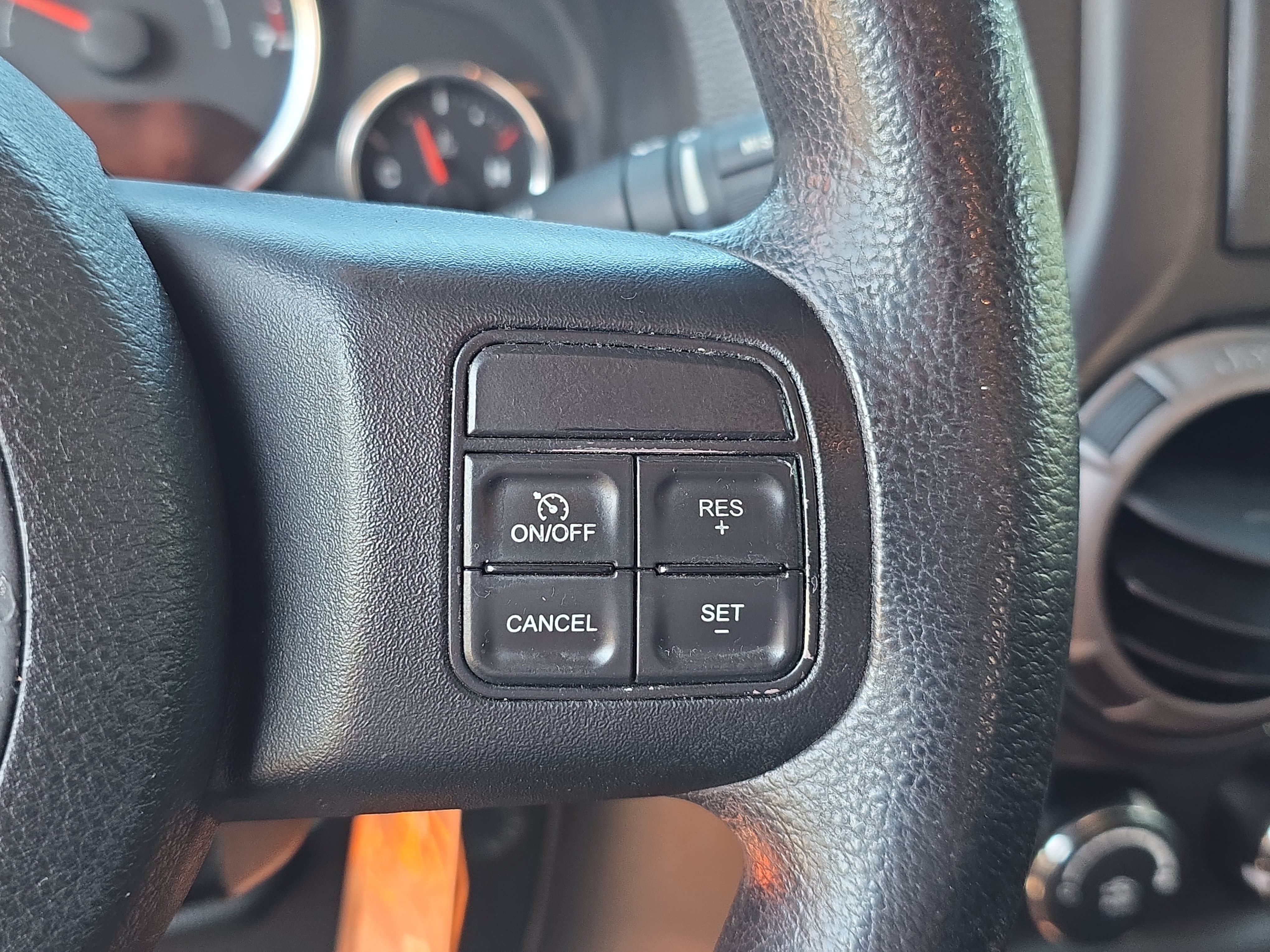 Used 2013 Jeep Wrangler Sport AWD/4WD image 15