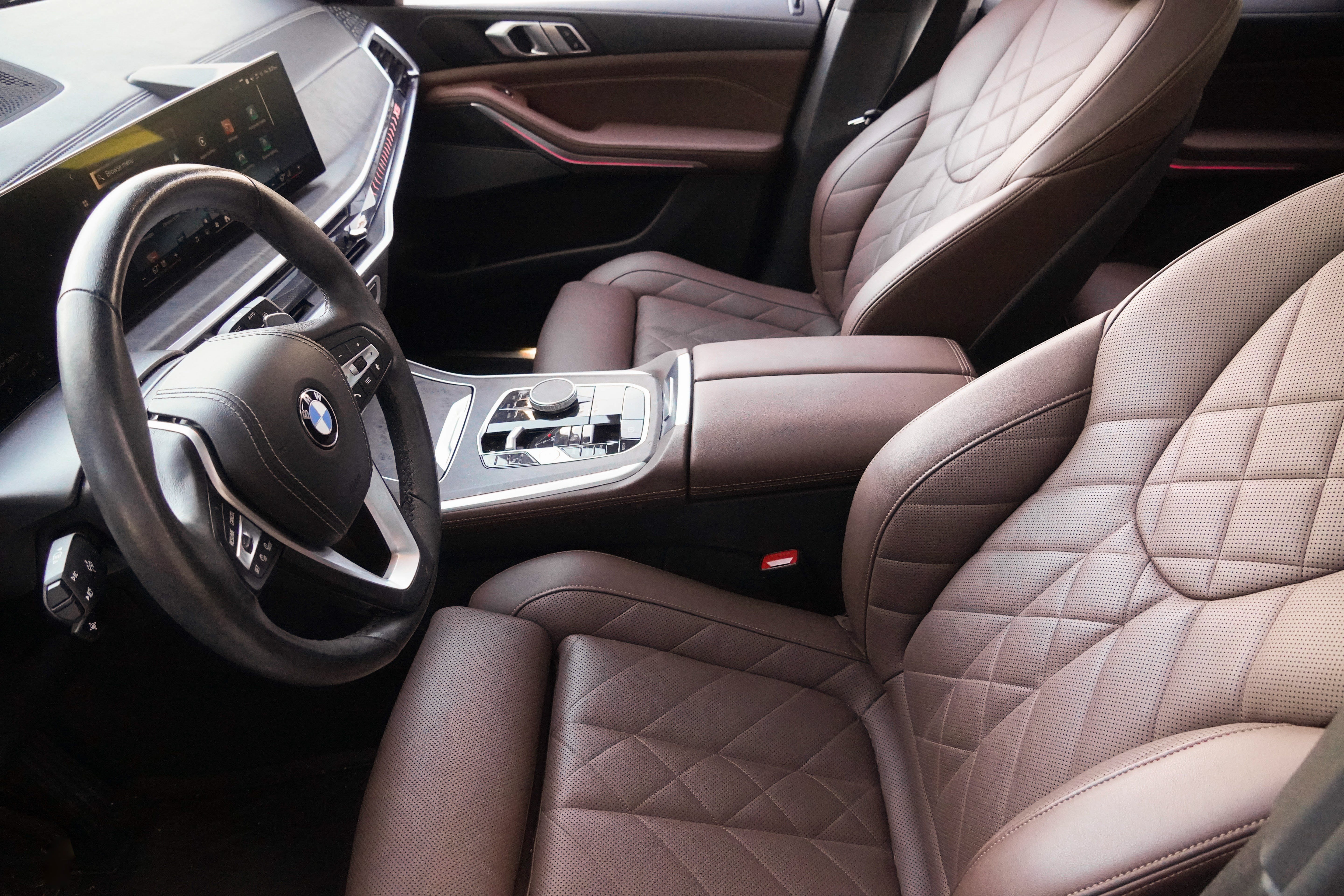 Certified 2024 BMW X5 sDrive40i w/ Premium Package RWD image 12