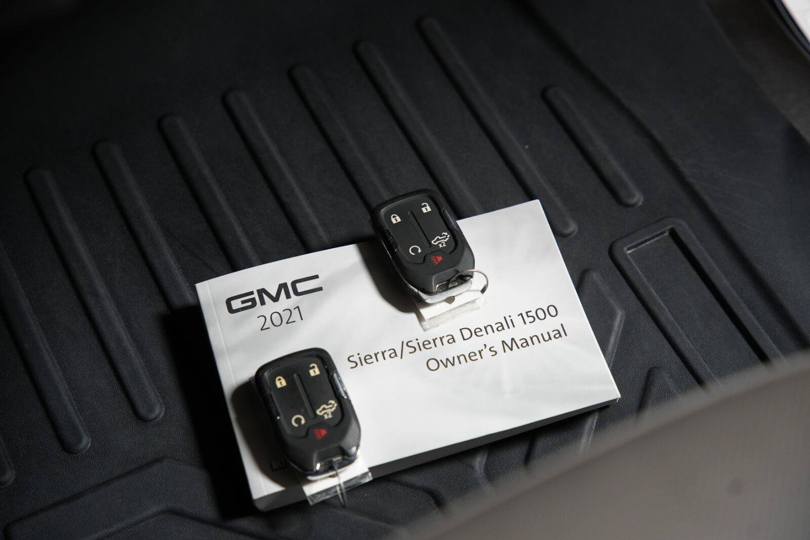 Certified 2021 GMC Sierra 1500 SLT AWD/4WD image 25