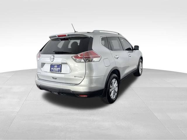 Used 2016 Nissan Rogue SV w/ SV Premium Package AWD/4WD image 6
