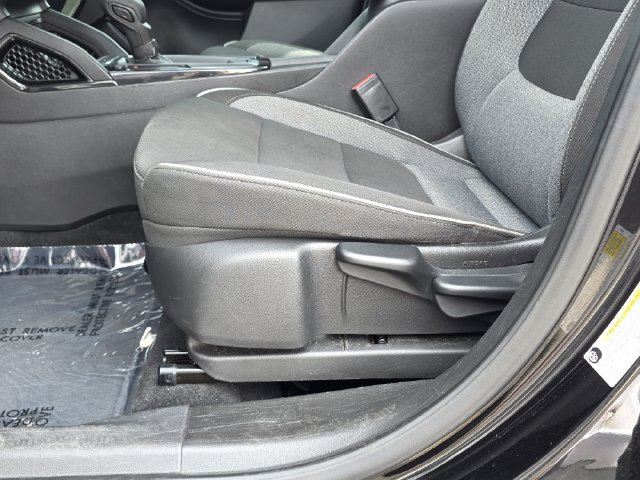 Used 2025 Chevrolet TrailBlazer LT AWD/4WD image 12