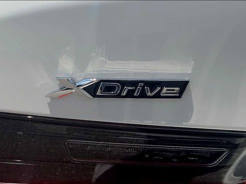 New 2025 BMW 330i xDrive 330i xDrive w/ M Sport Package image 15