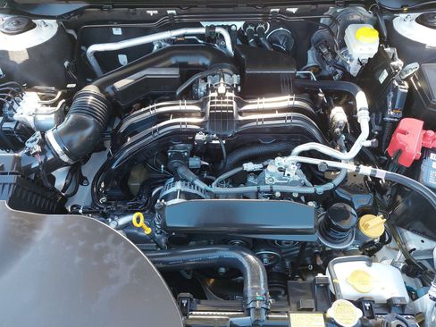 Used 2025 Subaru Outback Onyx Edition image 32