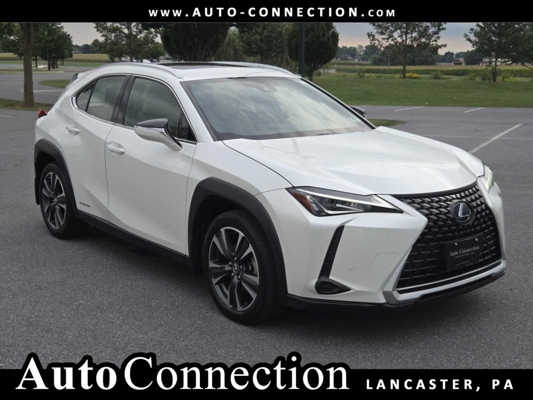 Used 2019 Lexus UX 250h w/ Premium Package AWD/4WD image 1