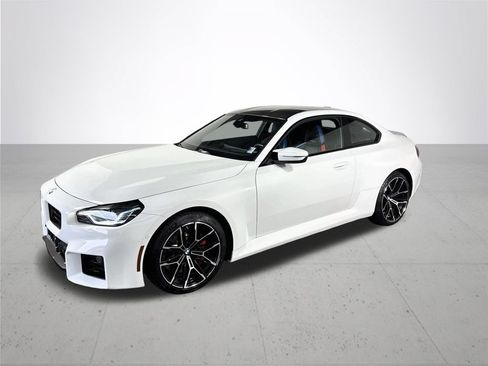 Used 2024 BMW M2 w/ Lighting Package RWD image 2