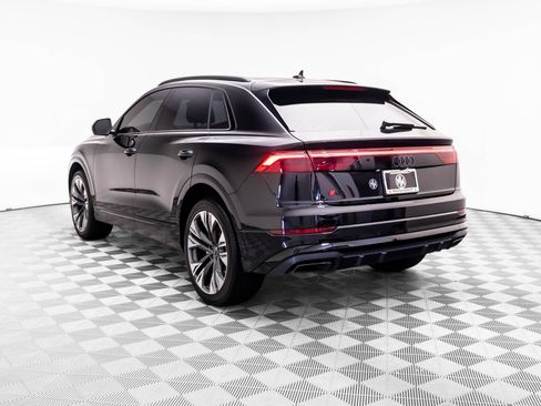 Used 2025 Audi Q8 Premium Plus AWD/4WD image 3