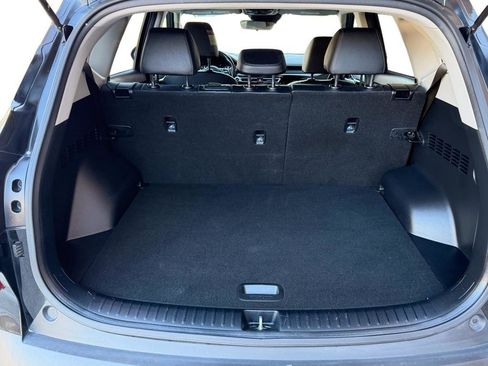 Used 2022 Kia Seltos EX image 10