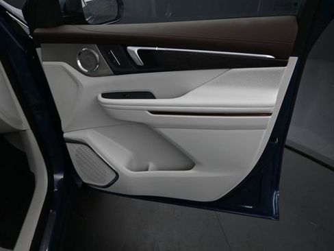 New 2026 Buick Enclave Avenir w/ Super Cruise Package image 22